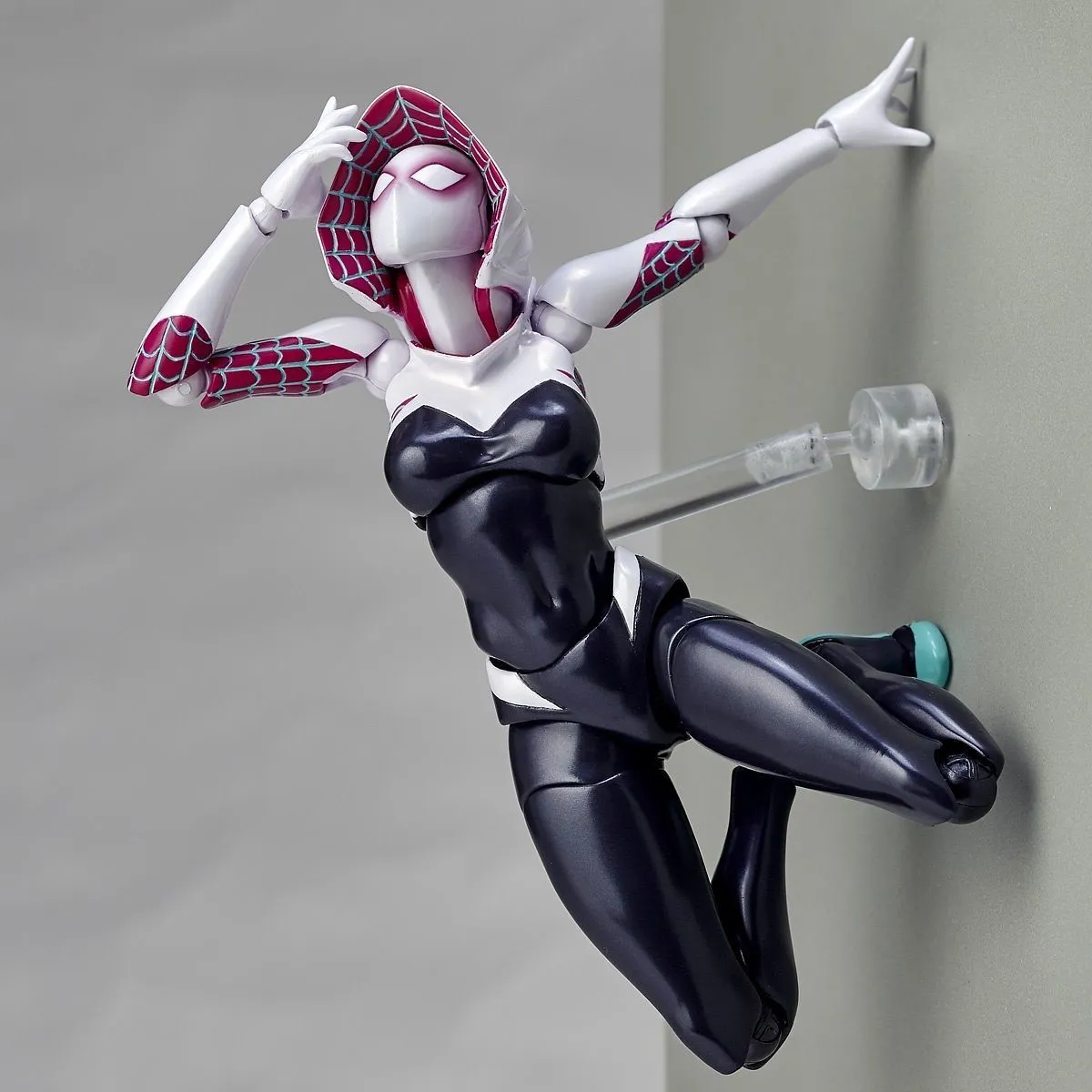 Amazing Yamaguchi No.004 Spider-Gwen (Re-Run)