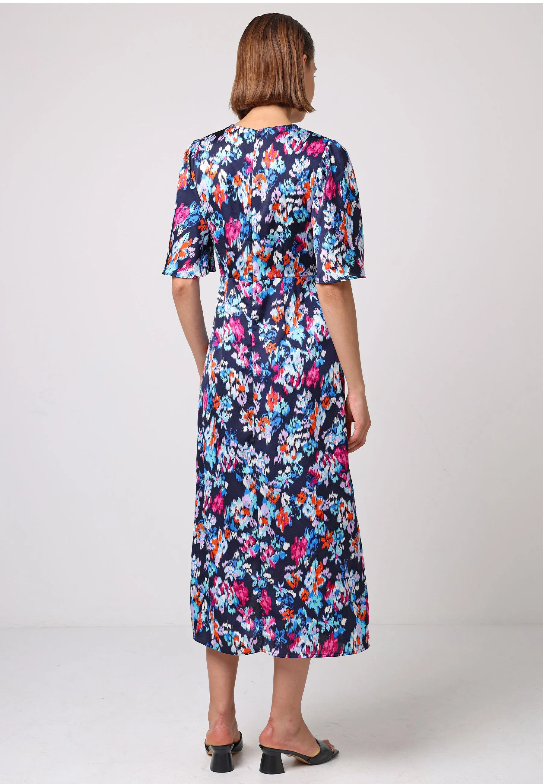 Angel Sleeves Midi Dress With Side Slit In Navy Print