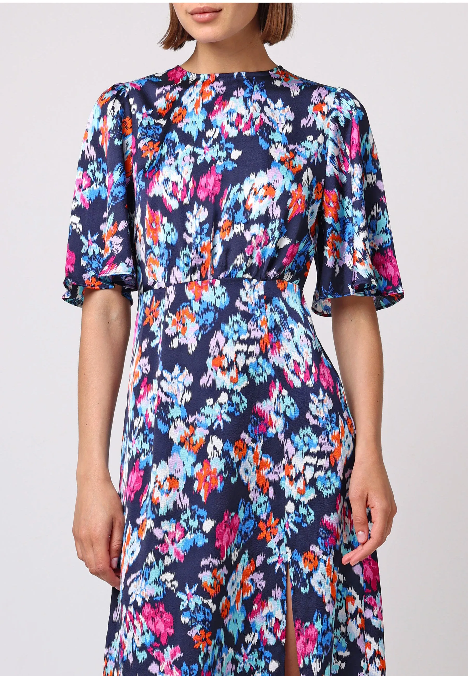 Angel Sleeves Midi Dress With Side Slit In Navy Print