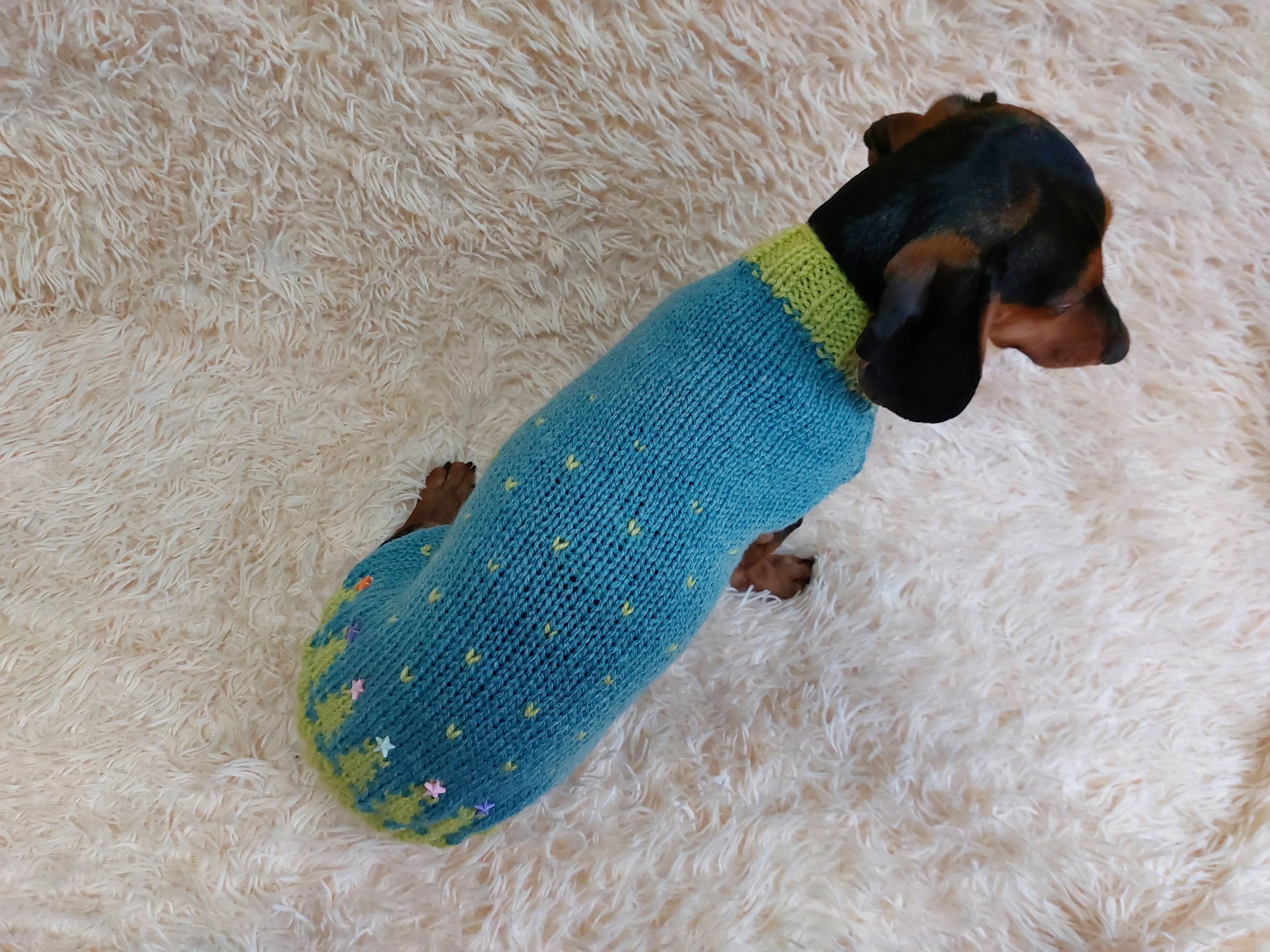 christmas clothes with trees for pets,dog jumper winter christmas,dachshund sweater with trees