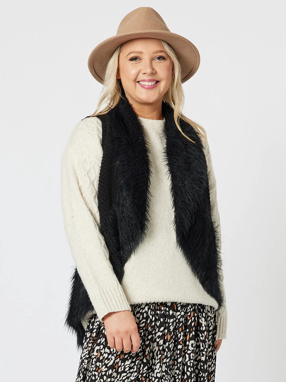 Fluffy Trim Knit Vest - Black