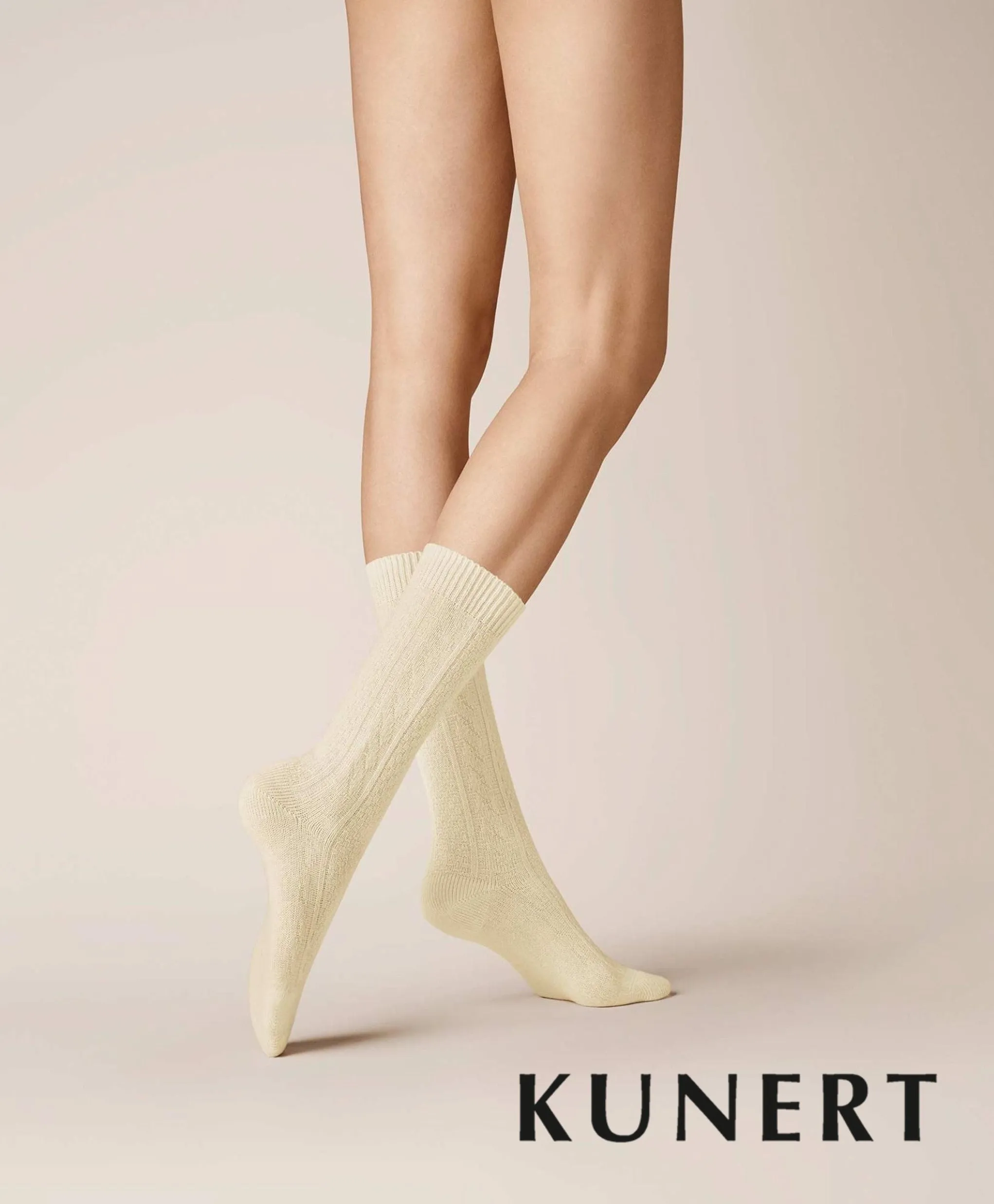 Kunert Knitted Braid Woolen Sock White 236510