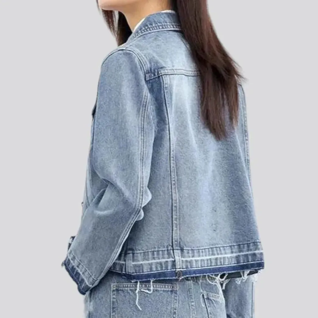 Light-wash 90s denim jacket for ladies