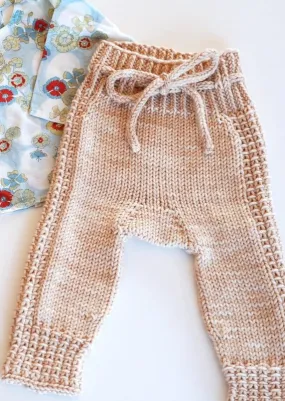 Little Leggings, Frogginette. Print Knitting Pattern