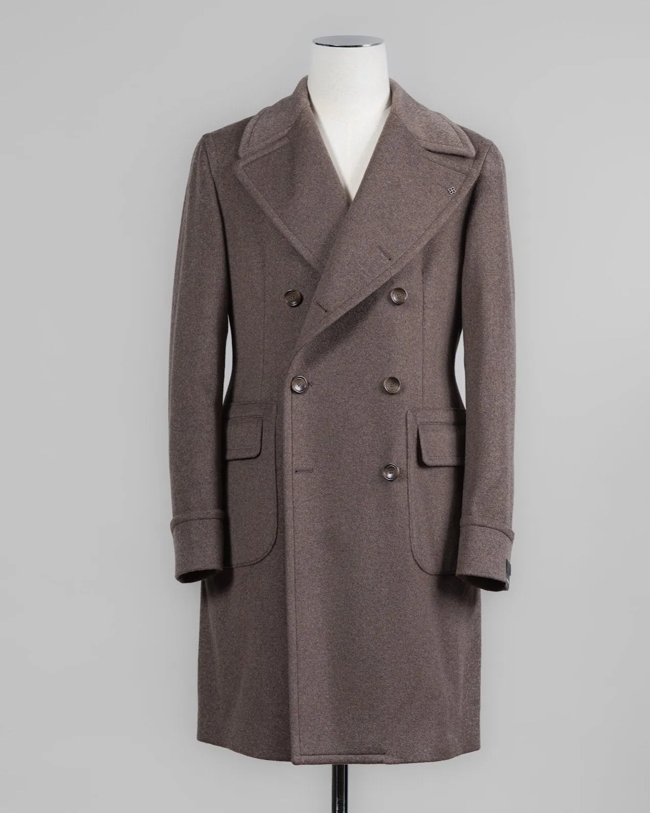 Tagliatore Double-Breasted Cashmere Overcoat / Taupe