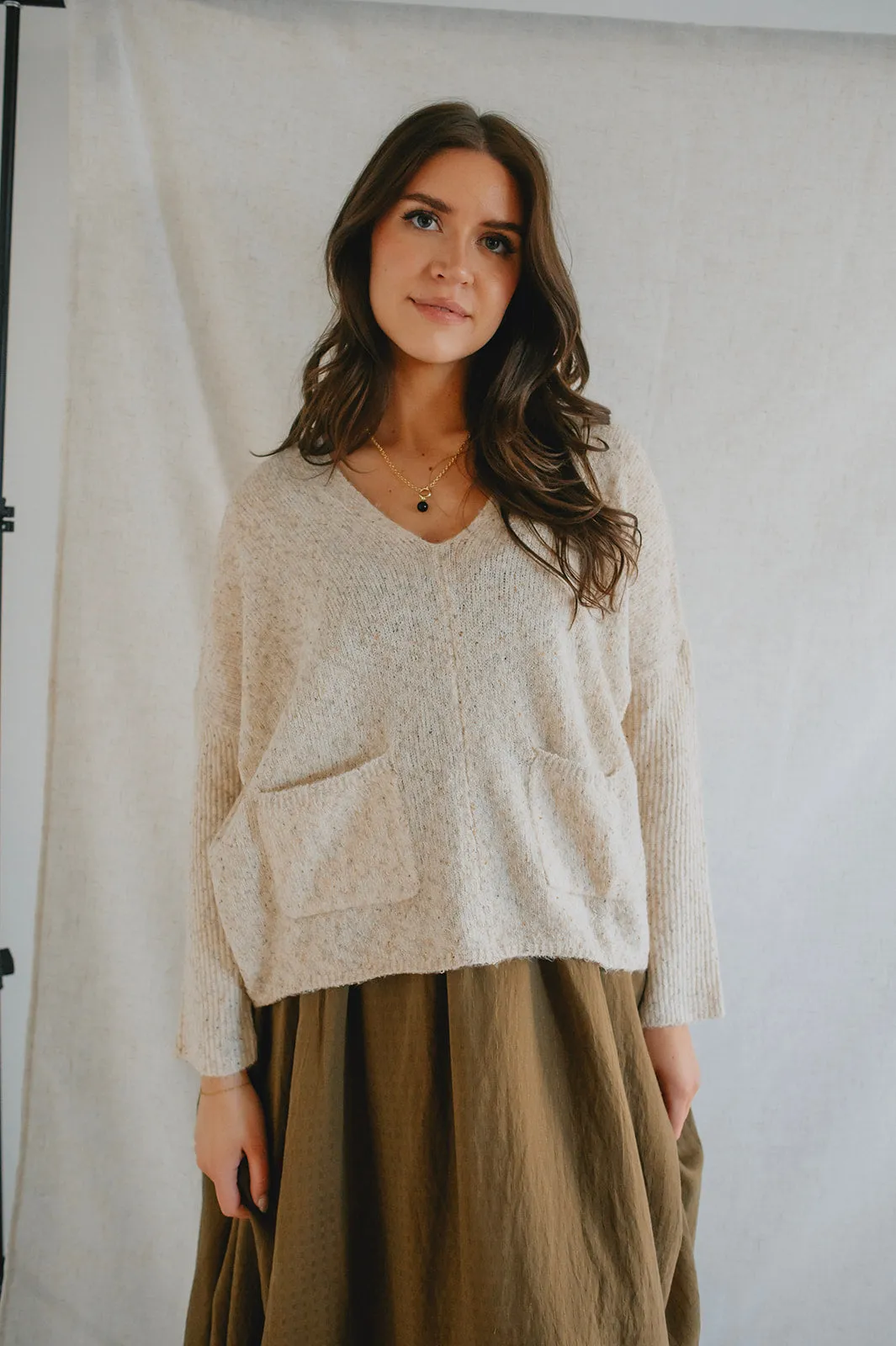 The Robin Pocket Sweater - Oatmeal