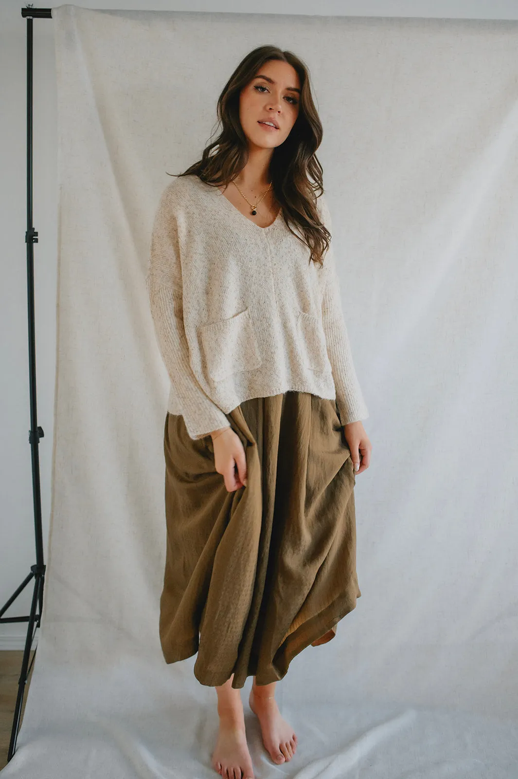 The Robin Pocket Sweater - Oatmeal